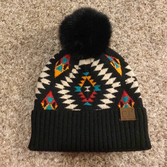 Toque - Picture 2 of 2